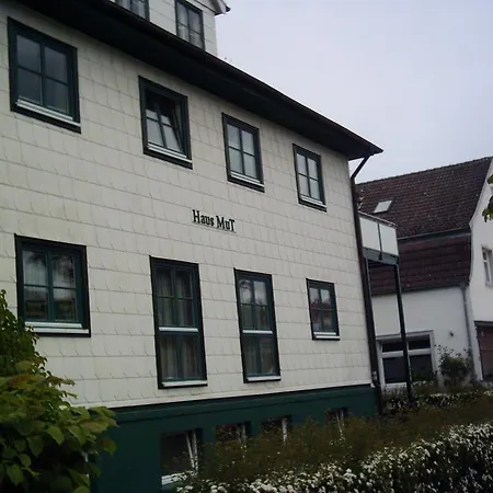 Apartment Haus Mut *