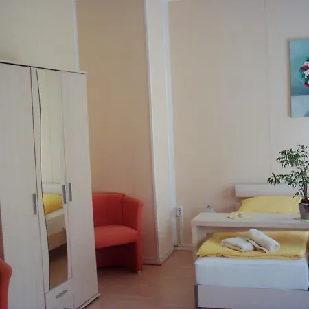 Haus Mut Apartment *